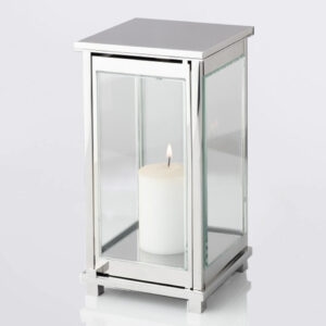 Lampion Cube Silver – nowoczesny lampion cmentarny w kształcie sześcianu, elegancki detal do nagrobków i pomników.