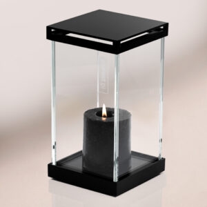 Lampion Pure BT – elegancki czarny lampion cmentarny o prostej formie, nowoczesny detal oświetleniowy do nagrobków i pomników.